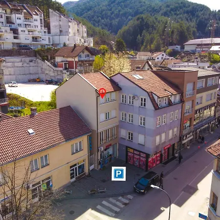 Central Apartment Konjic דירה *