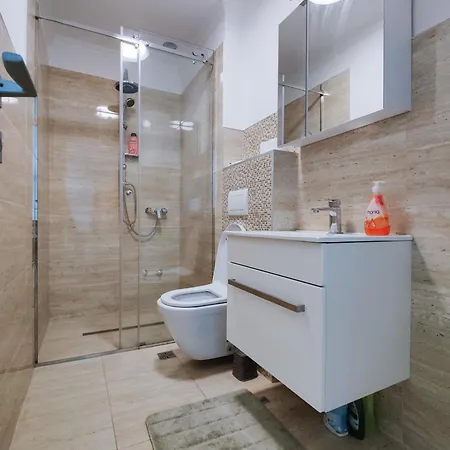 Central Apartment Konjic *